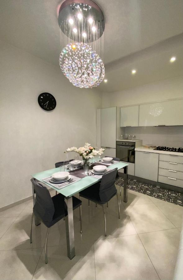 Casavacanza Carme’ Napoli Esterno foto